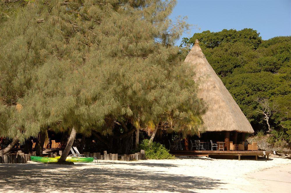 Oure Lodge Beach Resort Kuto Exterior photo