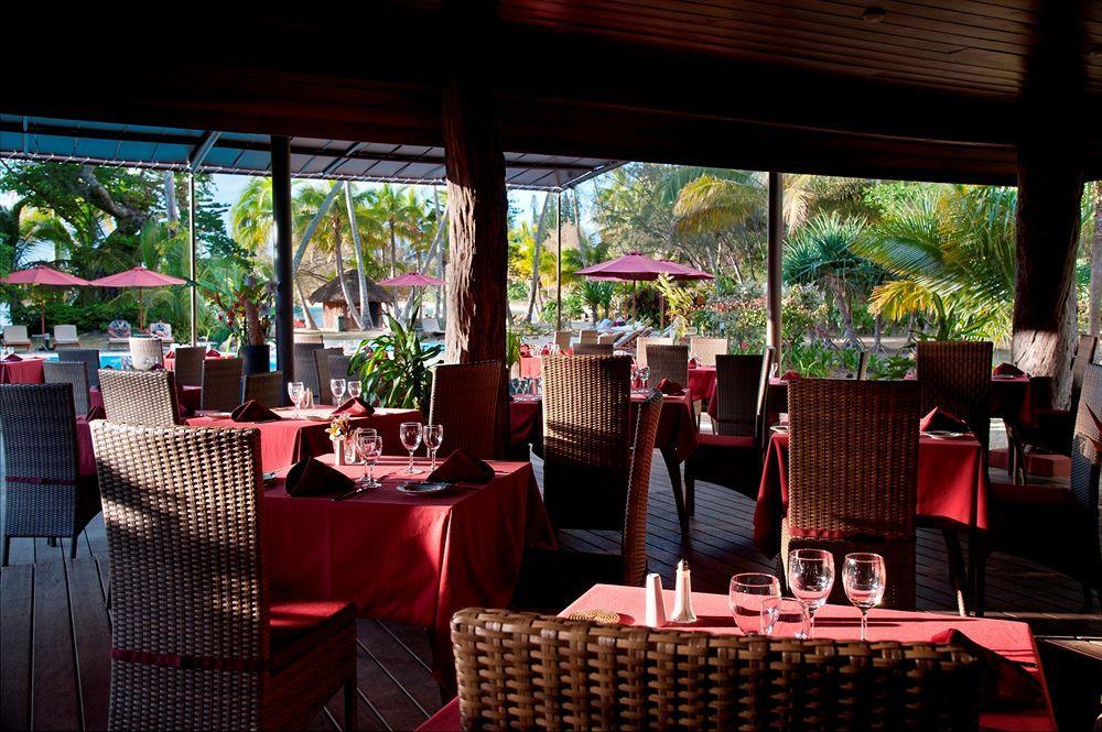 Oure Lodge Beach Resort Kuto Exterior photo