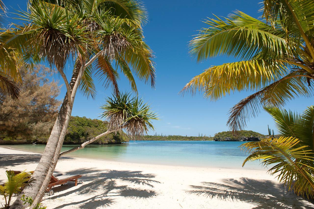 Oure Lodge Beach Resort Kuto Exterior photo